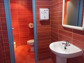 Local comercial en alquiler en El Barral Ferial en Coslada