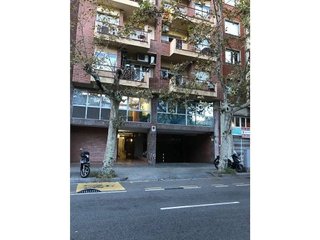 Garaje en alquiler en Les Corts en Barcelona