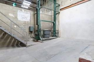 Local comercial en venta en Parque de la Bombilla-Pla de Rascanya en Llíria