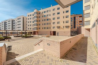 Piso en alquiler en Sur - PAU 4 en Móstoles