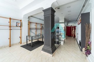 Local comercial en alquiler en Campo San Francisco - Plaza de América en Oviedo