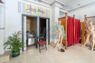 Local comercial en alquiler en Campo San Francisco - Plaza de América en Oviedo