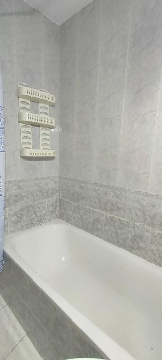 Piso en alquiler en Colores - Entreparques en Sevilla