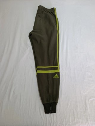 Pantalón Adidas Challenger Verde Oliva