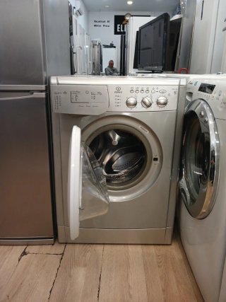 Nevera Edesa y Lavadora Indesit