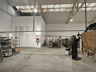 Nave industrial en alquiler en Vilablareix