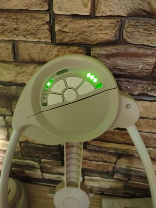 Ingenuity COZY KINGDOM Columpio Plegable