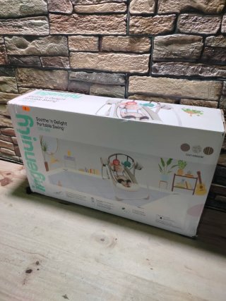 Ingenuity COZY KINGDOM Columpio Plegable