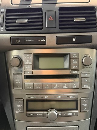Toyota Avensis 2009