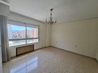 Piso en alquiler en Centro en Murcia