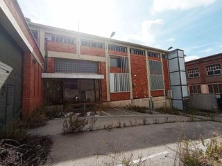 Nave industrial en alquiler en Ca n'Aurell en Terrassa