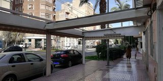 Local comercial en venta en Crevillent