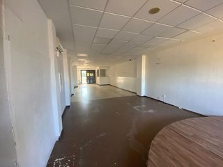 Local comercial en venta en Cerro de Reyes en Badajoz