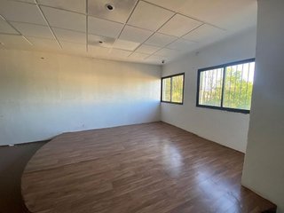Local comercial en venta en Cerro de Reyes en Badajoz