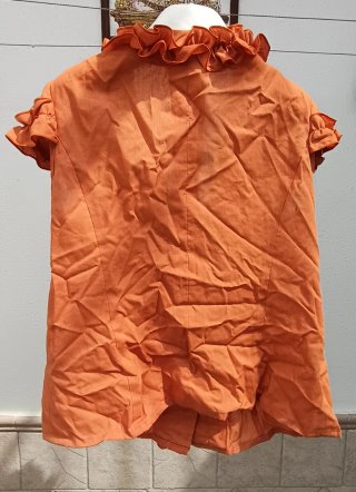 Blusa flamenca naranja con volantes