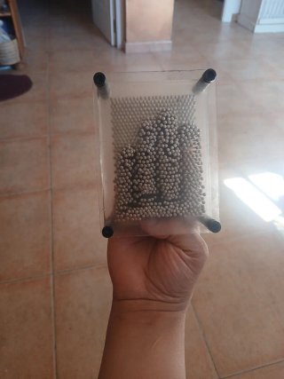 Juego de alfileres 3D