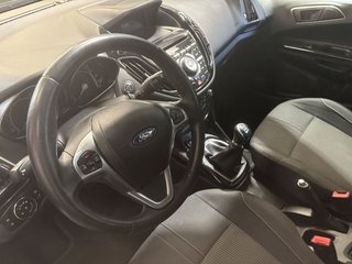Ford B-MAX Titanium (2014)