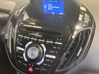 Ford B-MAX Titanium (2014)