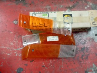 Piezas nuevas de Renault 8.