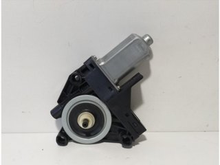 MOTOR ELEVALUNAS DELANTERO IZQUIERDO 966268102 77