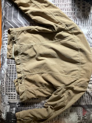 Chaqueta Levi's pana forro borreguito Talla L