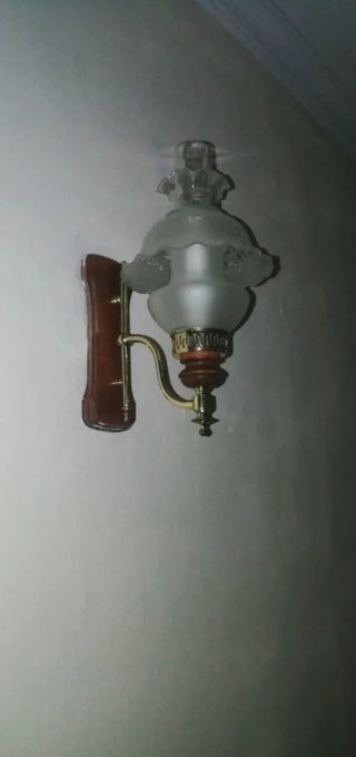 Lámparas de pared madera y cristal