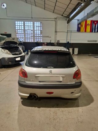 Peugeot 206 2004