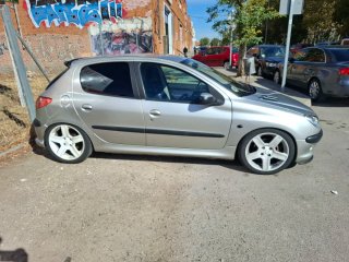 Peugeot 206 2004