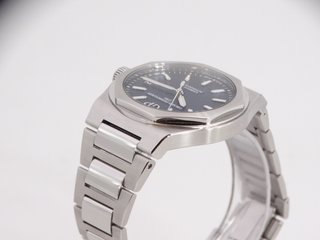 GIRARD PERREGAUX Laureato 42mm Azul FULL SET