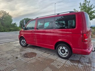 Volkswagen Caravelle 2011