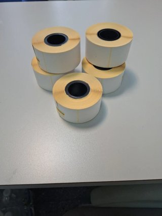 Rollos de etiquetas para logística