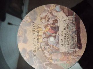 Vinilo Golpes Bajos Devocionario