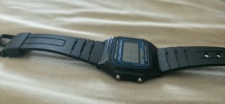 Orologio Casio Illuminator Nero Blu