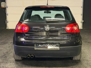 Volkswagen Golf 2.0 T FSI GTI