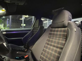 Volkswagen Golf 2.0 T FSI GTI