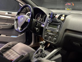 Volkswagen Golf 2.0 T FSI GTI