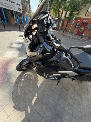 Honda X-Adv 750 Negra Automática 06/2021 22550km