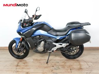 CFMOTO CF 650 MT