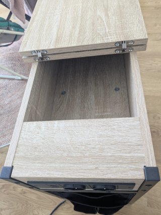 Mueble auxiliar madera y metal