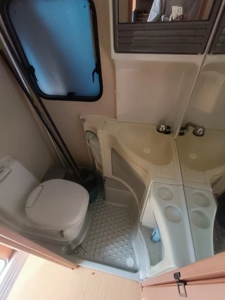 Caravana ACE 750 kg