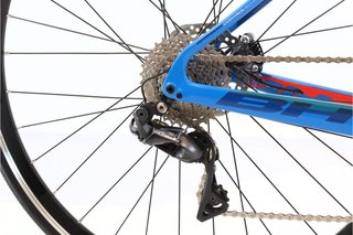 Bicicleta BH Quartz EVO Disc 4.5 Di2 11V t.50 Reacondicionada