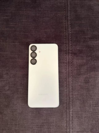 Samsung S25 Plus verde claro