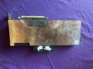 ASUS RTX 2080 con bloque refrigeración líquida