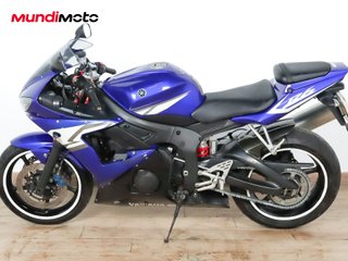YAMAHA YZF R6