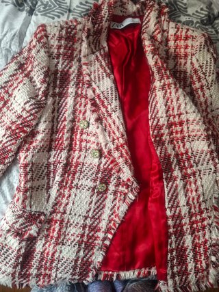 Chaqueta Zara Tweed Rojo y Blanco