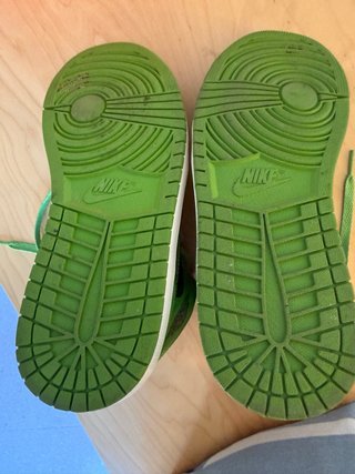 Jordan 1 Mid Zapatillas Verde y Negro