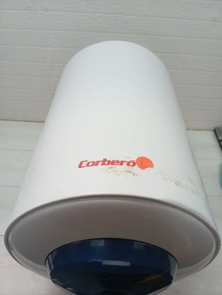 Termo Eléctrico Vertical Corberó de 80L calentador