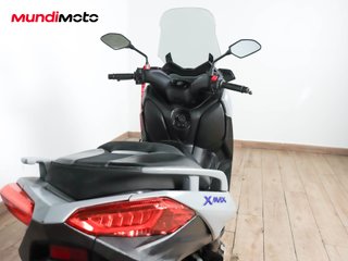 YAMAHA X-MAX 125