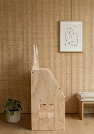 Estantería Montessori infantil accesible madera