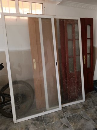 Puertas de aluminio y cristal